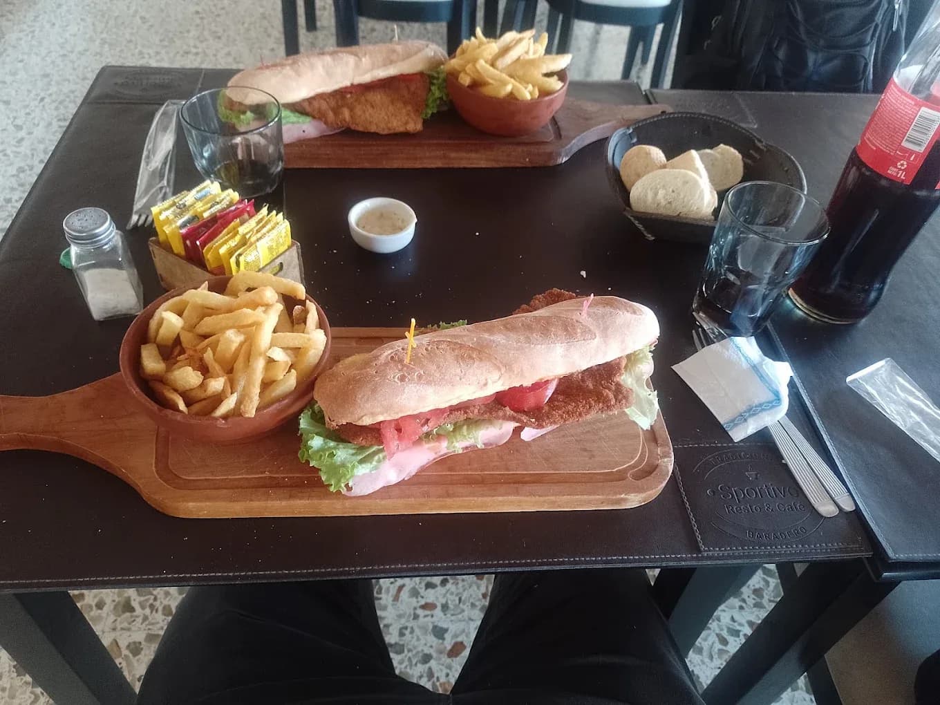 Milanesa de ternera o pollo completa